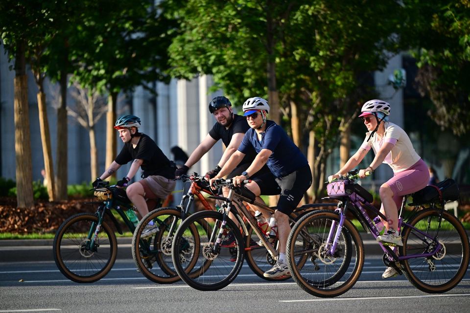 Фото e50543349a8f4a7cad431f8cbf53ff04 с события Cyclingrace Вечернее Садовое