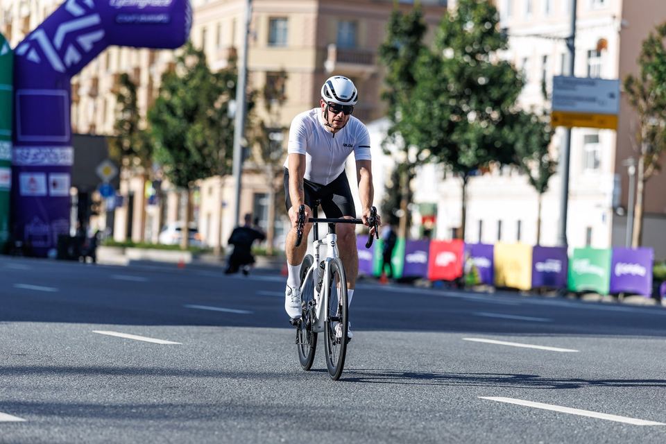 Фото 6087b5e402cd47cbb72ee80bd4ca45f9 с события Cyclingrace Вечернее Садовое