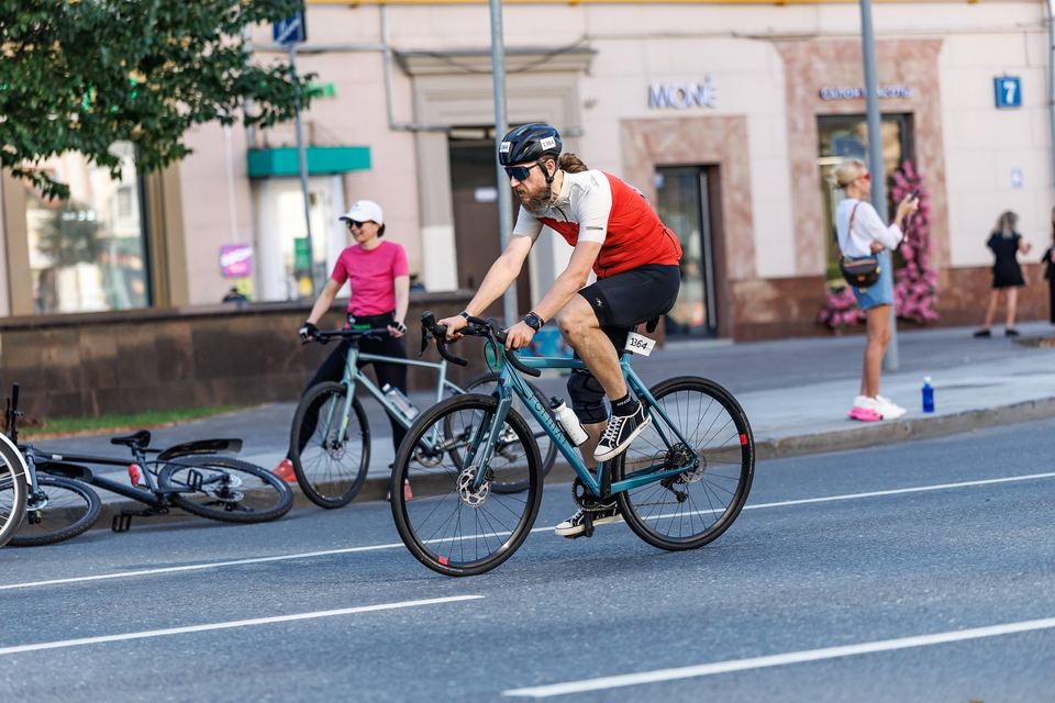 Фото a8442bc6a67546c8a82691ef1d3cb40a с события Cyclingrace Вечернее Садовое