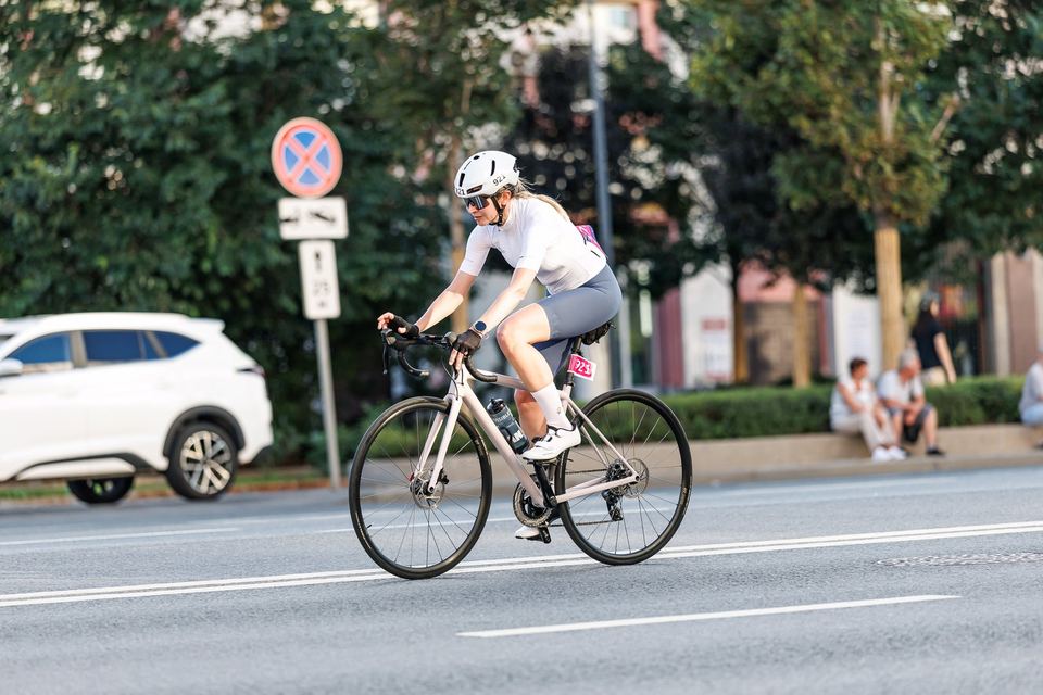 Фото a9bf15dc17424a93925ff4057f5c3018 с события Cyclingrace Вечернее Садовое