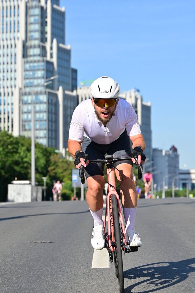 Фото 0e588ab8c0084d9ebb6c234ec028b2b4 с события Cyclingrace Вечернее Садовое