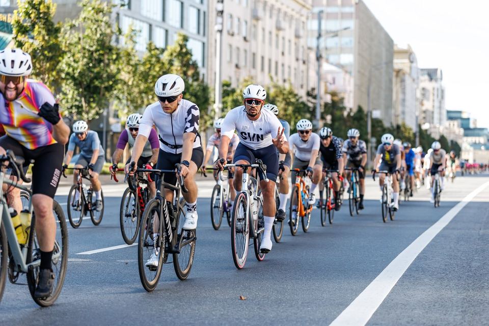 Фото 9cd2232c8de94d16abf2bbd65b048881 с события Cyclingrace Вечернее Садовое