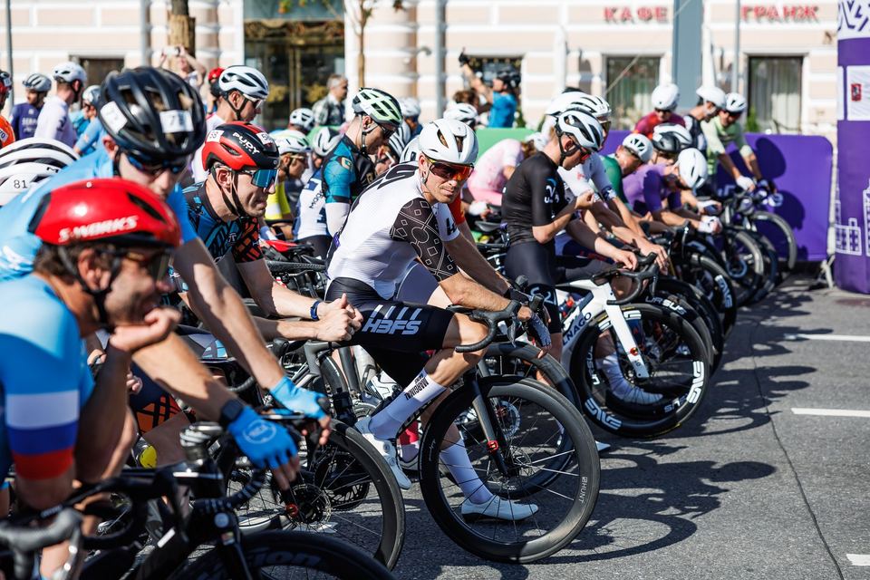 Фото 1bdfa8a7bd1d486ea4386d992ff9d701 с события Cyclingrace Вечернее Садовое