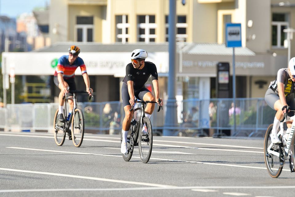 Фото 28c640cbdc494acdac3e44ba3a1e3d67 с события Cyclingrace Вечернее Садовое