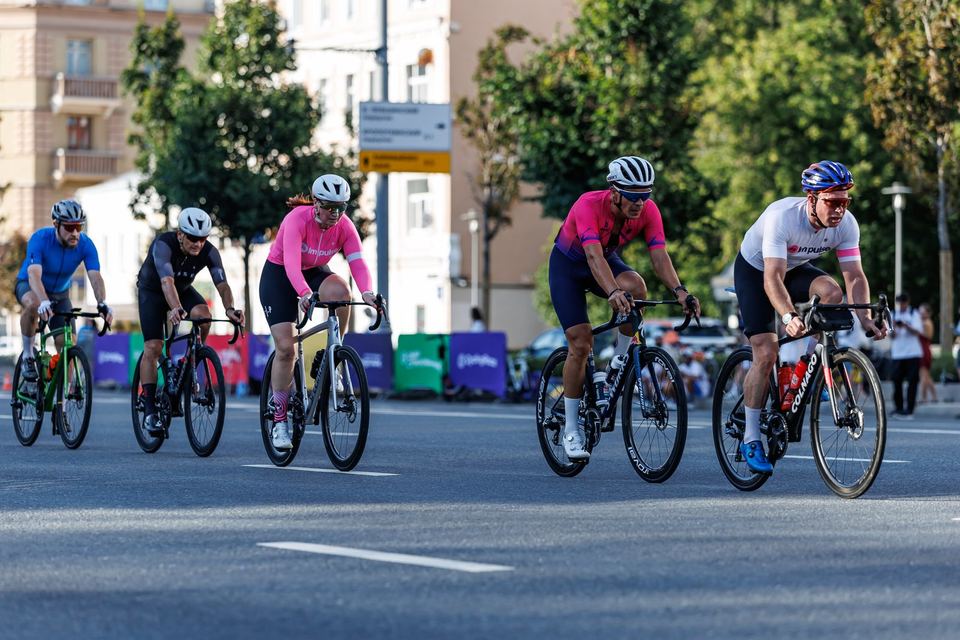 Фото 305c951c516d47ba871163fb19ed197f с события Cyclingrace Вечернее Садовое