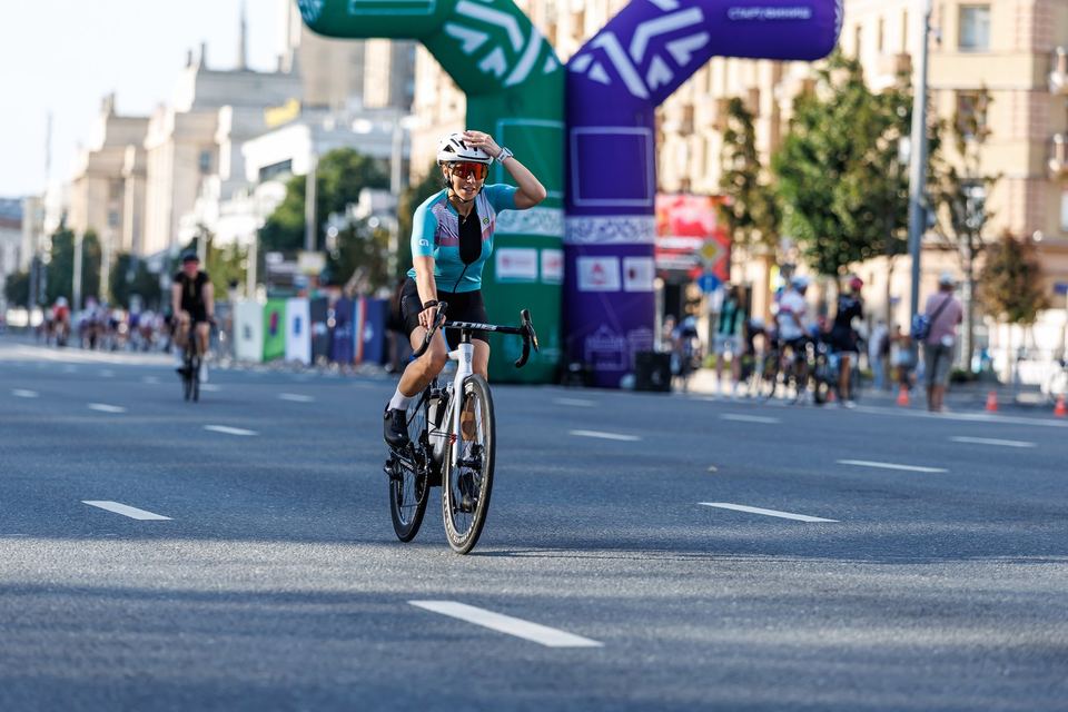 Фото 80b35be9671e434e93cbfb4f65ec29c6 с события Cyclingrace Вечернее Садовое