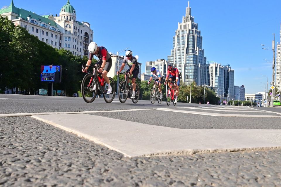 Фото 1d42e99e50f0421aba66e090d385e51c с события Cyclingrace Вечернее Садовое