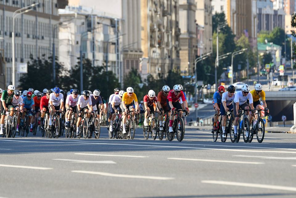 Фото 80b5540e9a184d2982405fd7dac4e336 с события Cyclingrace Вечернее Садовое