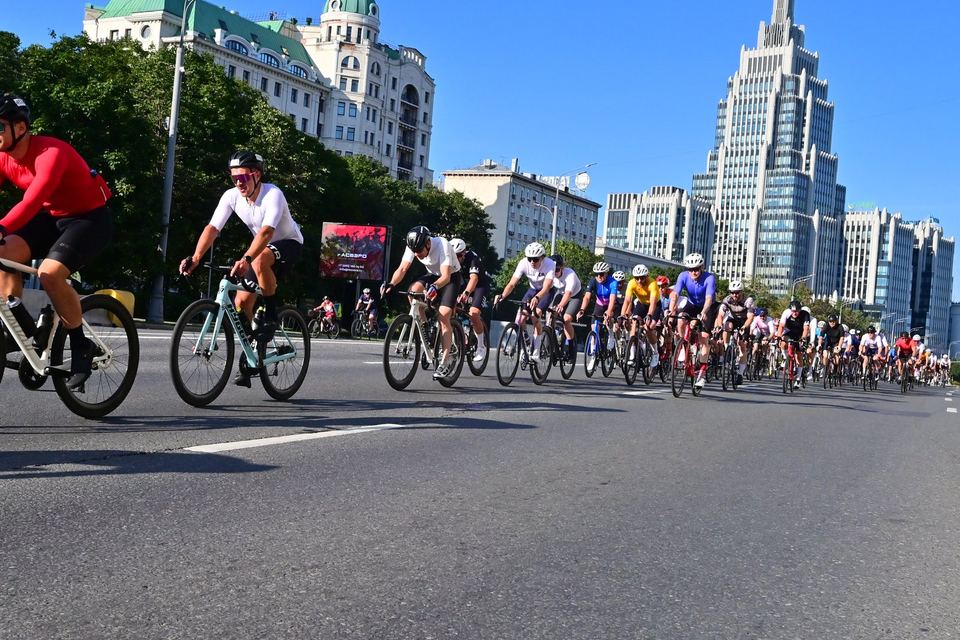 Фото dd003c860cd94e2e8be87bb9f97aefe2 с события Cyclingrace Вечернее Садовое