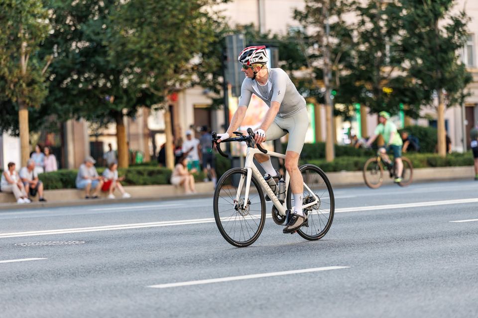 Фото 1da389806b4542b4a8e626582a49ca1b с события Cyclingrace Вечернее Садовое