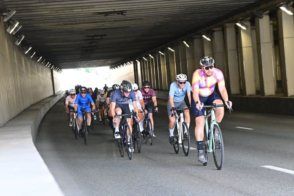 Фото 8d02c20e7afd47a2bd58a481b48438f5 с события Cyclingrace Вечернее Садовое
