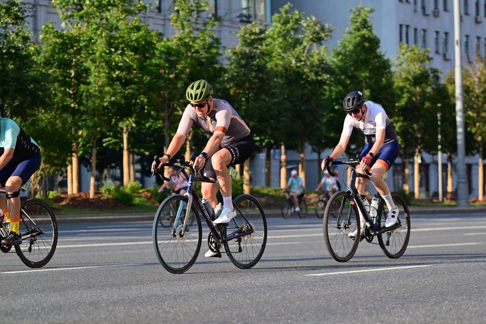 Фото 3ef8c3549362407cb8149ff02dbb2f05 с события Cyclingrace Вечернее Садовое