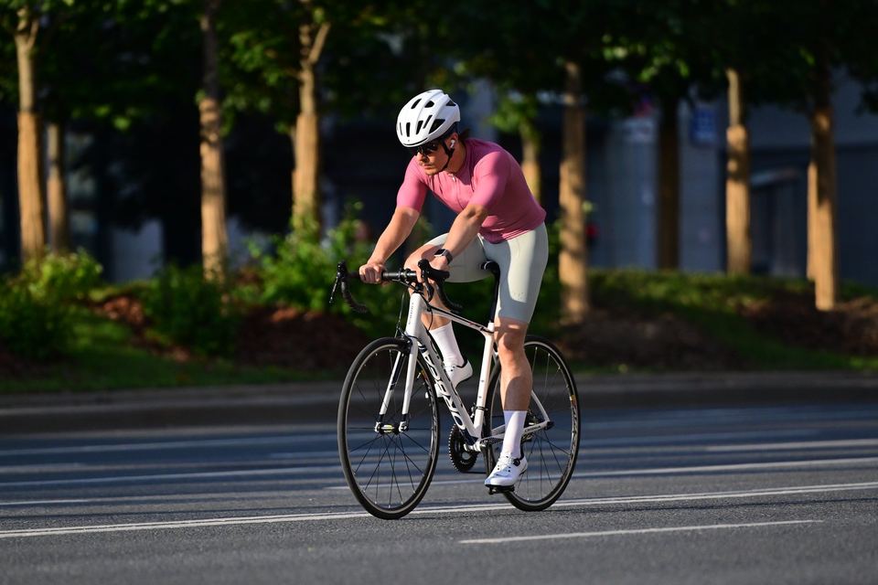 Фото 38b867e607cf4aa4997825047a5bf991 с события Cyclingrace Вечернее Садовое