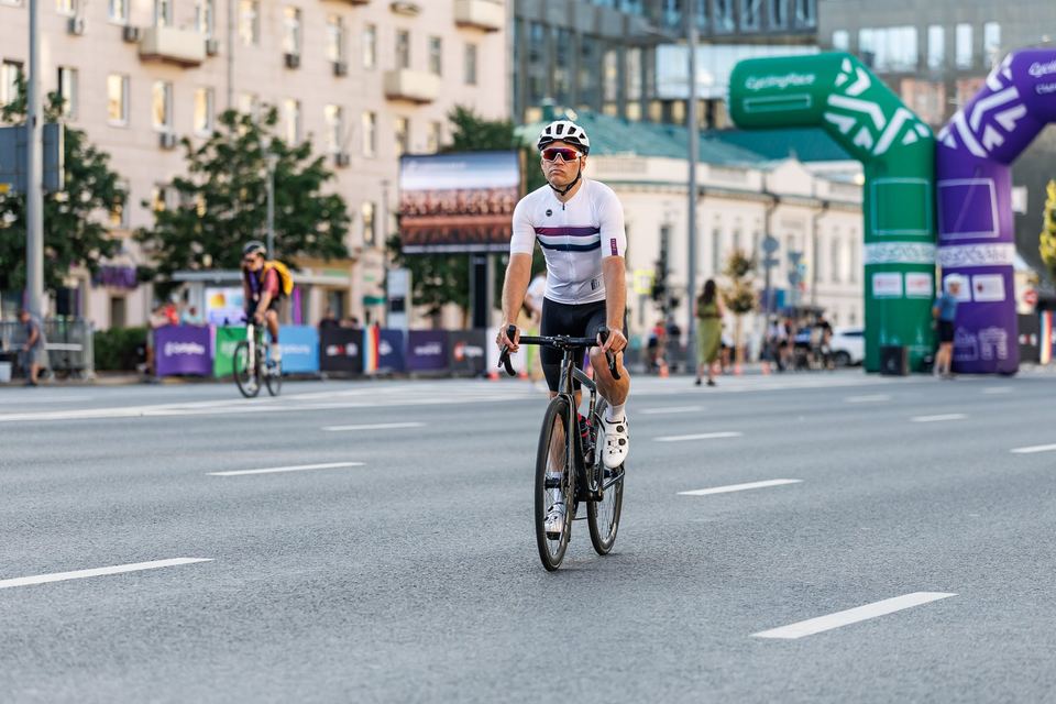 Фото 8ee7405801354ae48827fdbe53b33426 с события Cyclingrace Вечернее Садовое