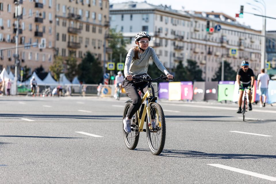 Фото 635c4974e927442f82a09897185718a6 с события Cyclingrace Вечернее Садовое