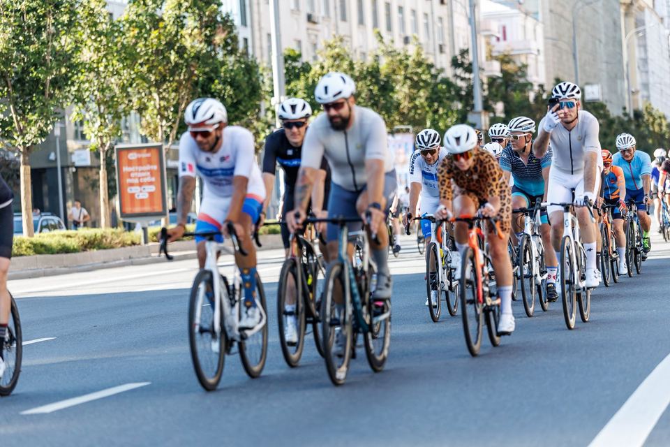Фото 7c2622bb019d4db0bc69fa5f19998fae с события Cyclingrace Вечернее Садовое