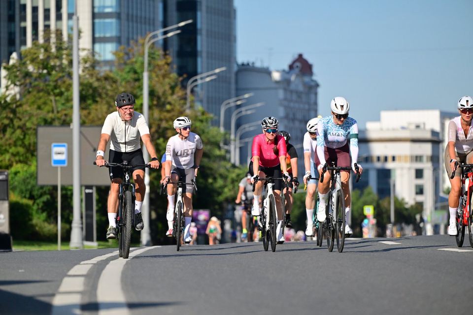Фото c8608f0ec4d84481a4a9cc90993e17c5 с события Cyclingrace Вечернее Садовое