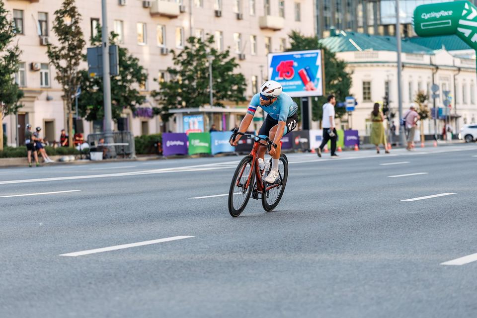 Фото f22a164c33104d40b290448162eedcf4 с события Cyclingrace Вечернее Садовое