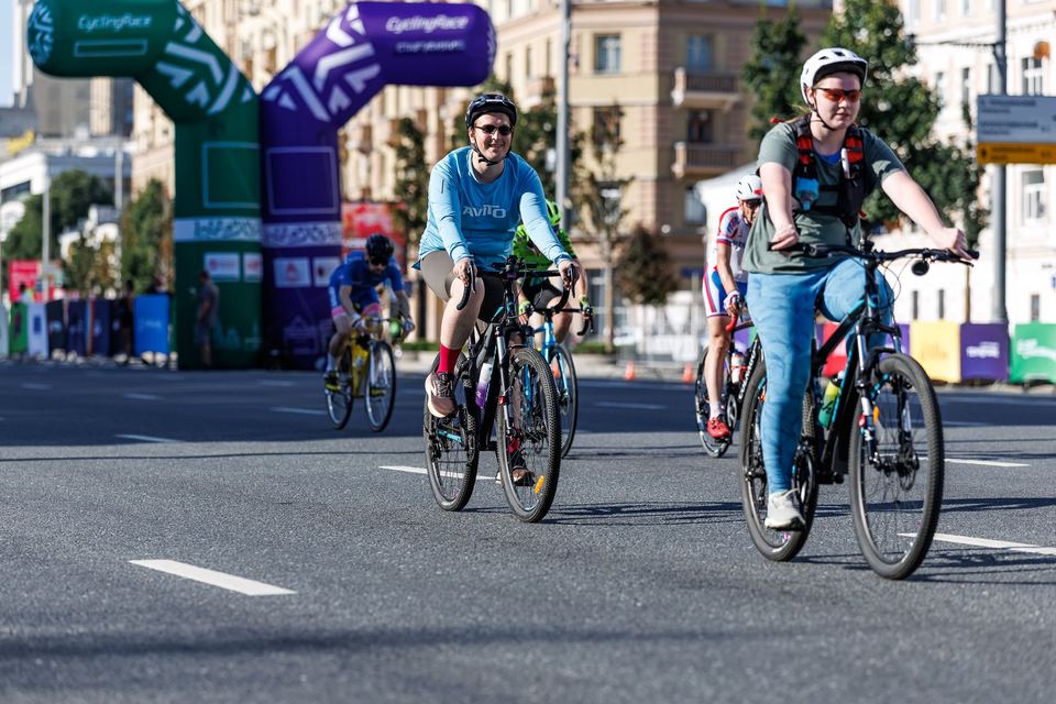 Фото ea073897c7054e04b4c1a2f1cae1a401 с события Cyclingrace Вечернее Садовое