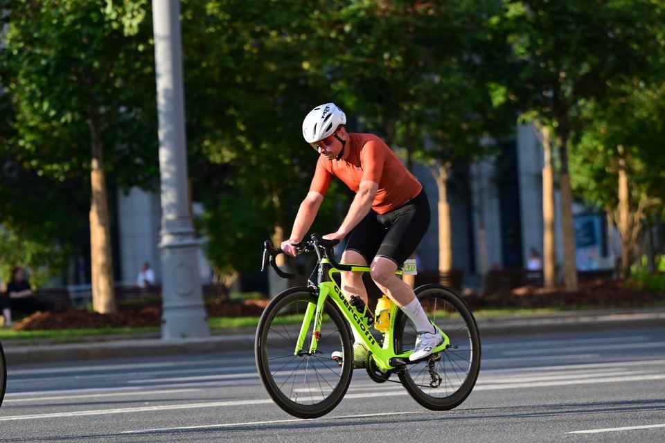 Фото 844339e7cb474b1c80c99f8a58e159fc с события Cyclingrace Вечернее Садовое