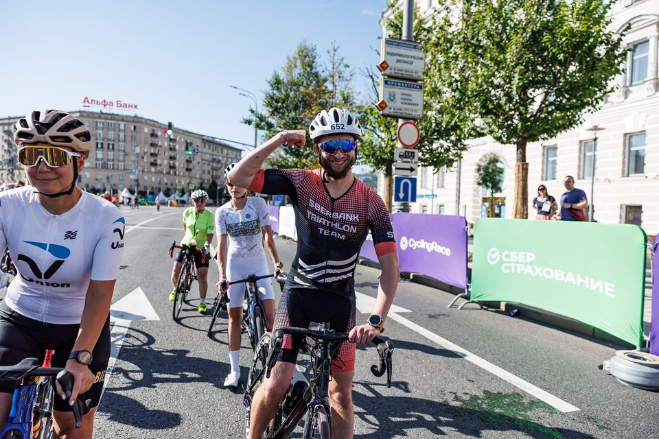 Фото 00f7eba4b39548b49891951ff1d34db7 с события Cyclingrace Вечернее Садовое