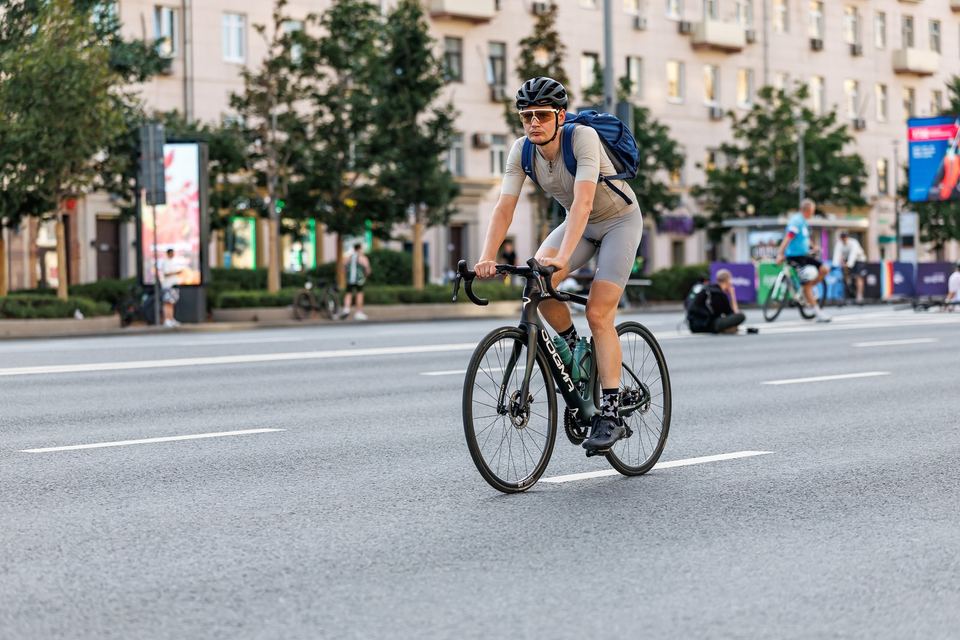 Фото 8d63a76cb1e0400381828cbf550c11f8 с события Cyclingrace Вечернее Садовое