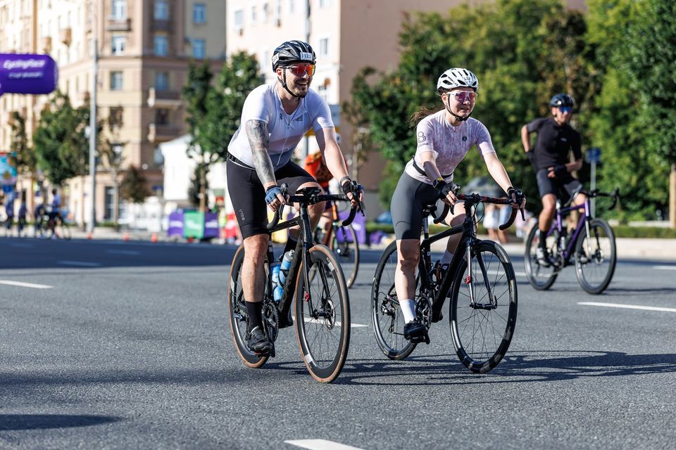 Фото e56f857ce85149e499bb569a40a19718 с события Cyclingrace Вечернее Садовое