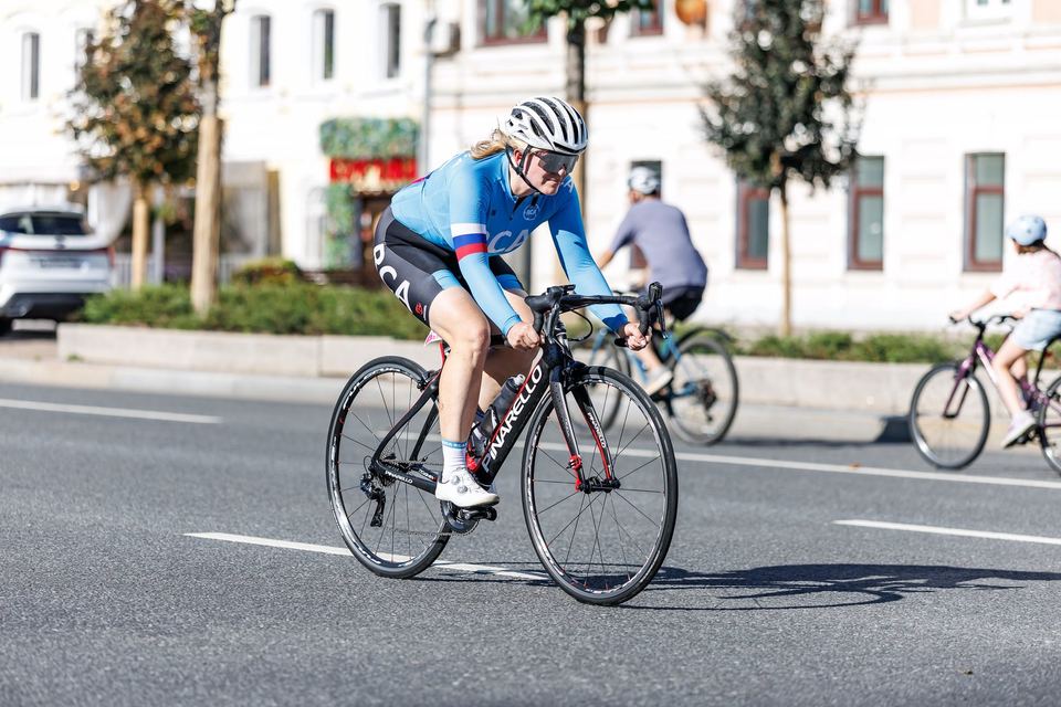 Фото 93c4deb5c89b434597e8299613e925fd с события Cyclingrace Вечернее Садовое