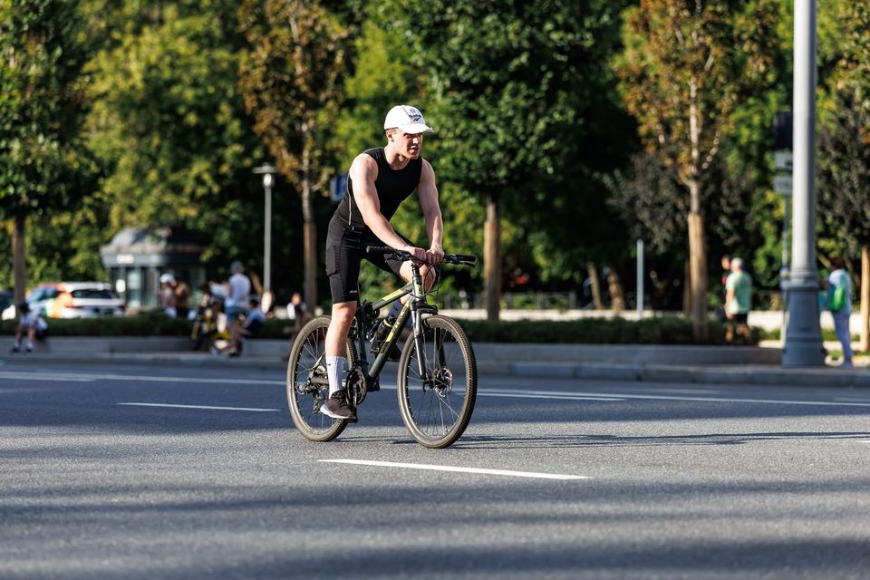 Фото 9ccb3b3b8ef24b57b0ae9fd2d7009f98 с события Cyclingrace Вечернее Садовое