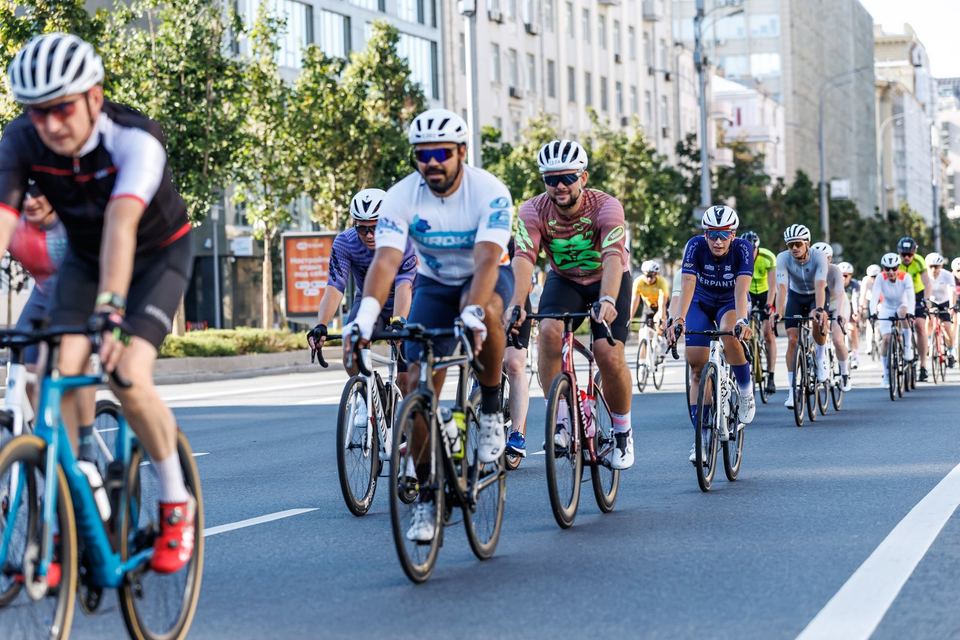 Фото 7f9245fcc0a045b4a80edcef32908323 с события Cyclingrace Вечернее Садовое