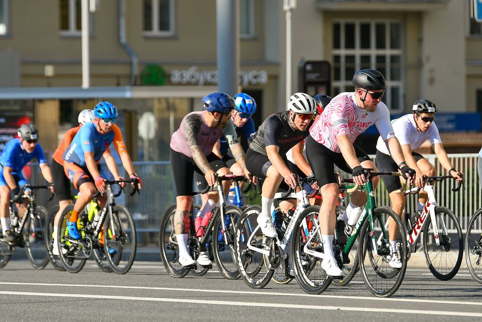 Фото e44ae1939a32487fa74ac70a84886cbd с события Cyclingrace Вечернее Садовое