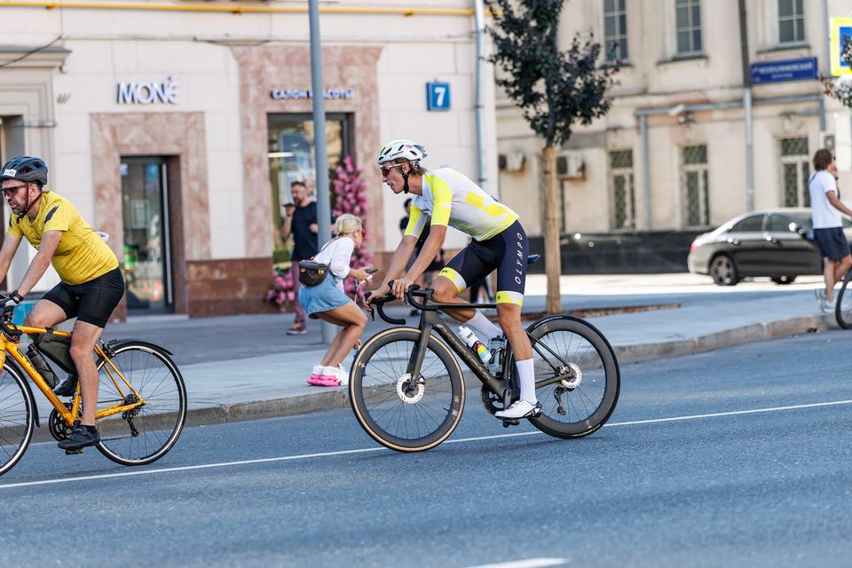 Фото 48bcbba9ad85414a9b3de404d4e46677 с события Cyclingrace Вечернее Садовое