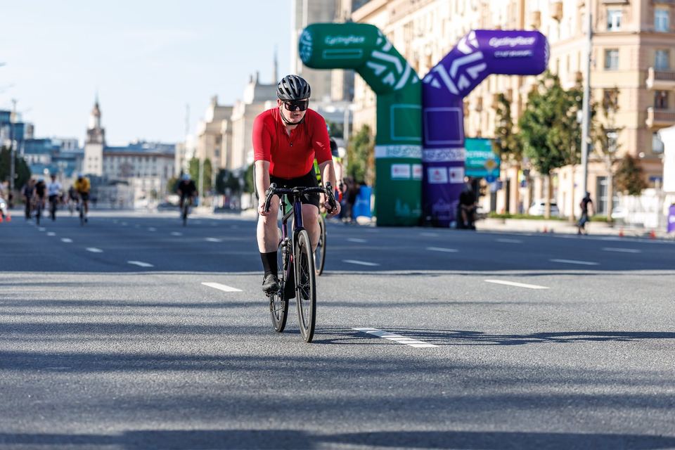 Фото 67bf7d31037b4498bc20224325498cea с события Cyclingrace Вечернее Садовое