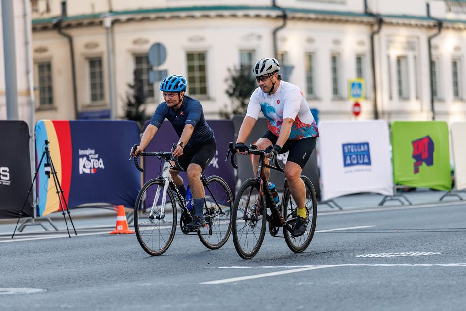 Фото 1ce02db5bd754b5eb644edbb7a662825 с события Cyclingrace Вечернее Садовое