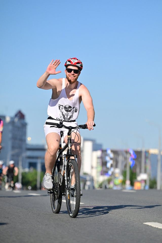 Фото 2bde0b99043240aca0f0f02d8d0fa7d8 с события Cyclingrace Вечернее Садовое