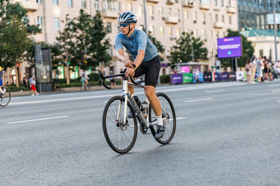 Фото fe7a607d84ce45c68966300eb448f883 с события Cyclingrace Вечернее Садовое