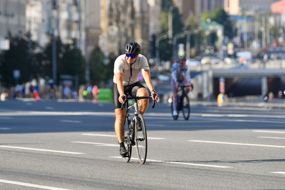 Фото 9c4fdb9b048d46ab94cc1a328608a249 с события Cyclingrace Вечернее Садовое