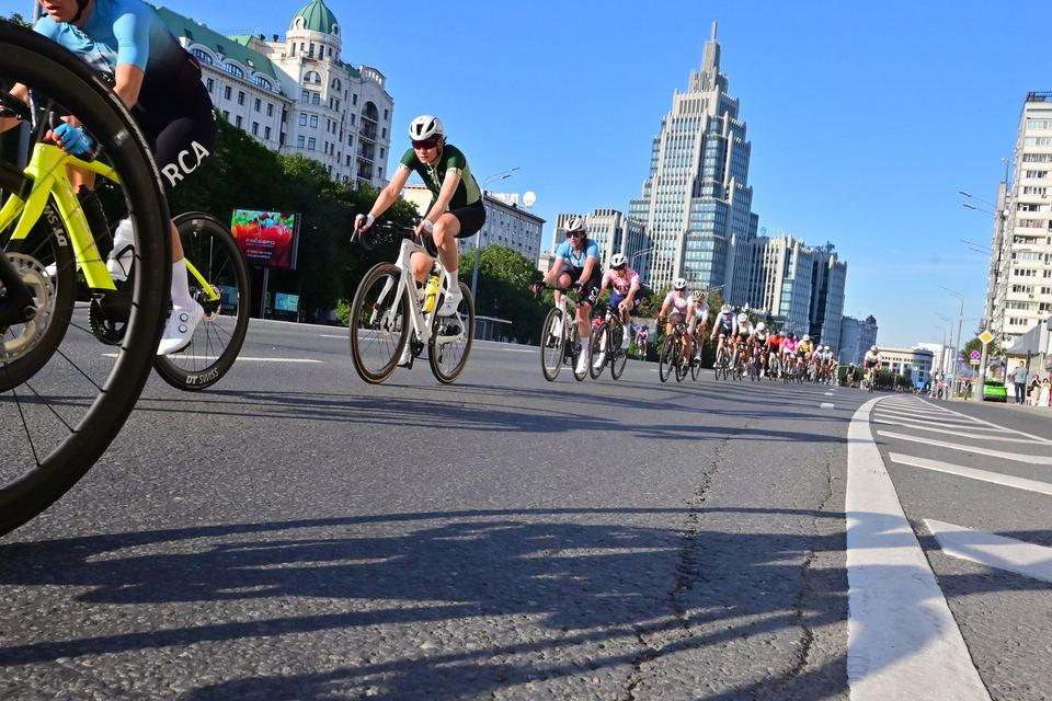Фото a77b5b6b24334e7ba2daf0ee28853eca с события Cyclingrace Вечернее Садовое