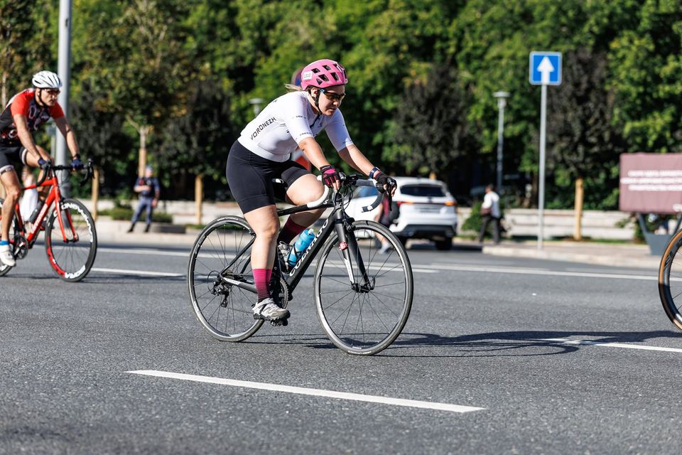 Фото 4f33f5242be046aa8a22f3b86b0d467c с события Cyclingrace Вечернее Садовое