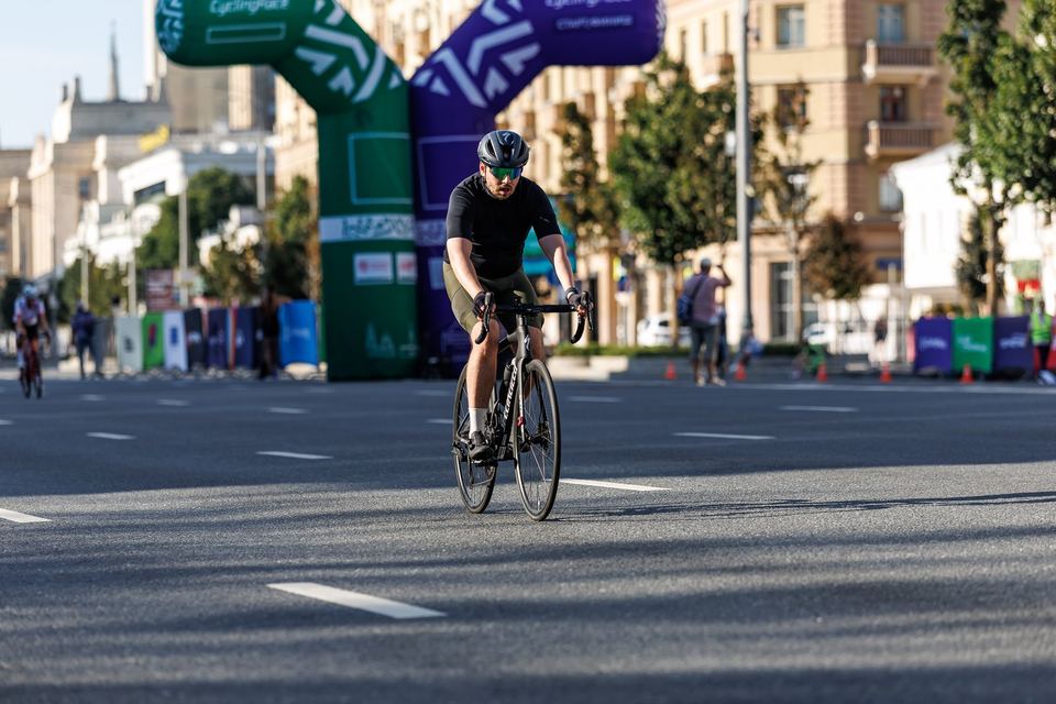 Фото fbe51396eb6940aa95d26018c4a6a323 с события Cyclingrace Вечернее Садовое