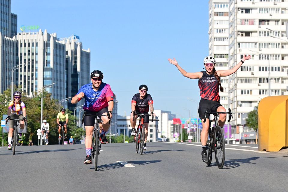 Фото 24f8cd88e04b456793ca05734833619c с события Cyclingrace Вечернее Садовое