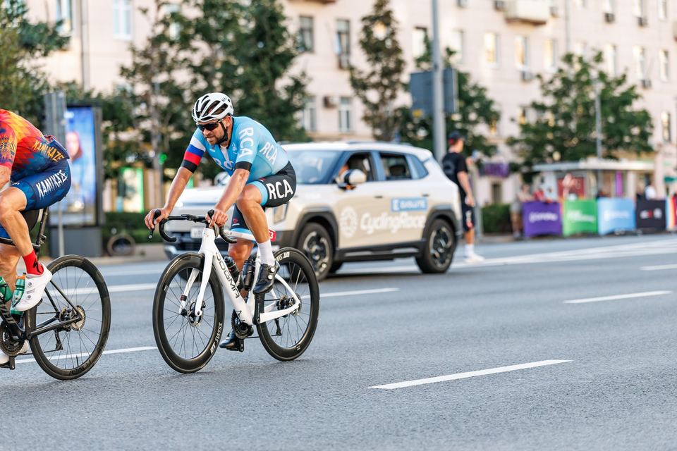 Фото fda0a2329dbc468da921460e3e6d189d с события Cyclingrace Вечернее Садовое