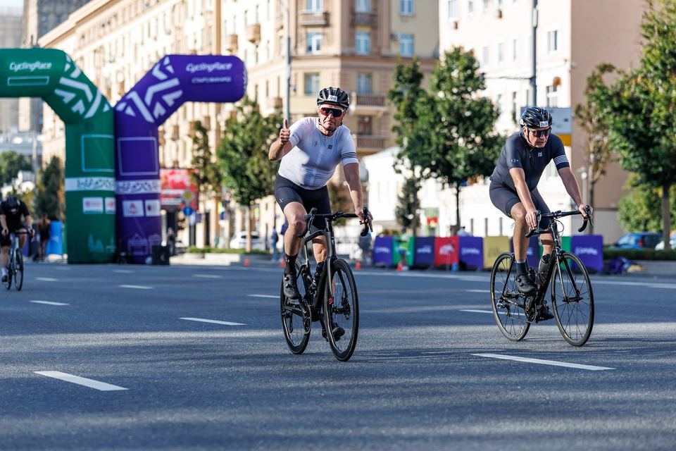 Фото 57eecc120f3c4ad7b8ed9446e0cd607b с события Cyclingrace Вечернее Садовое