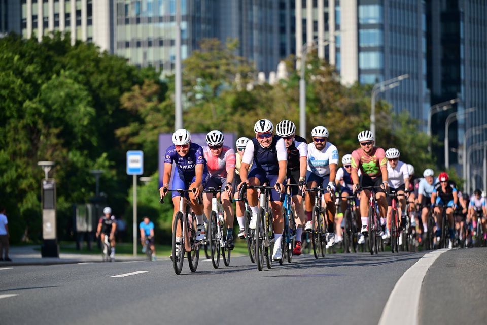 Фото 2cf417f8f1424f2490dd6446f346dcf0 с события Cyclingrace Вечернее Садовое
