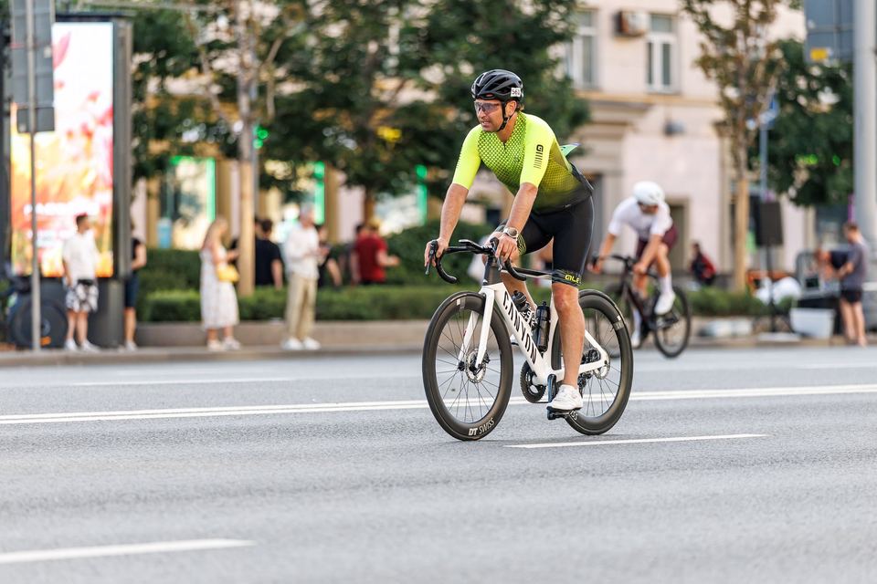 Фото 5e2c2e6378ad4a779b200a6c385e326f с события Cyclingrace Вечернее Садовое