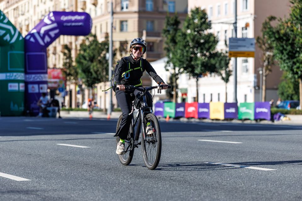 Фото 6114f7f9dfbe433faa563d0f67ecfdef с события Cyclingrace Вечернее Садовое