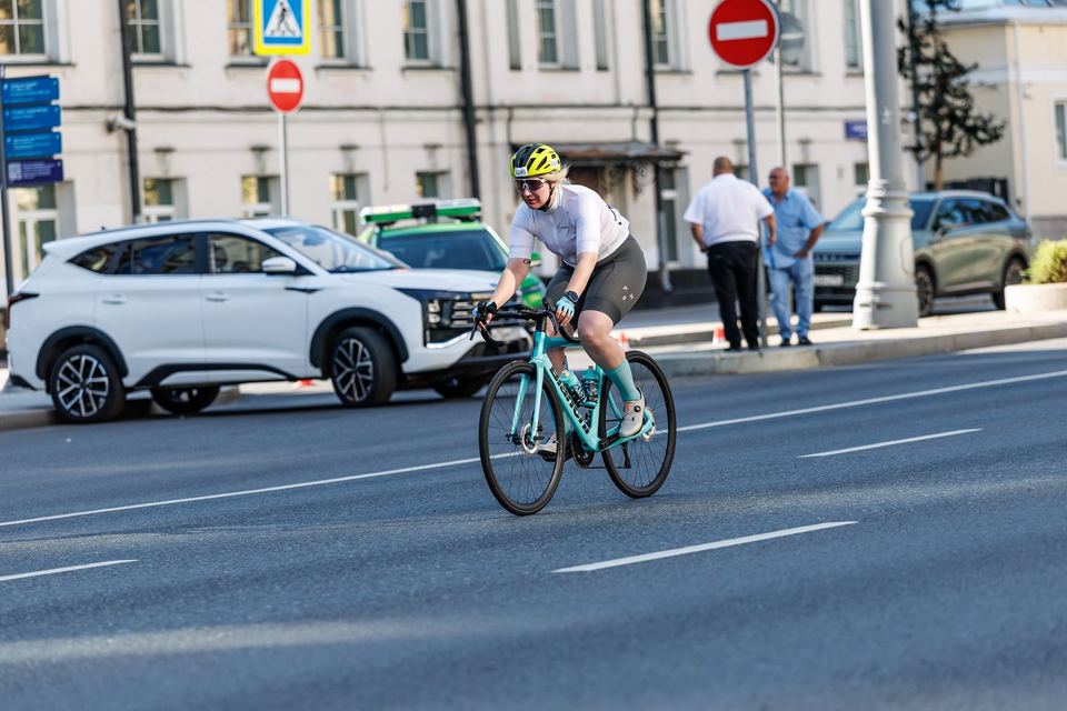 Фото 092417ba1a4b42d09ae0f3f0705f5369 с события Cyclingrace Вечернее Садовое