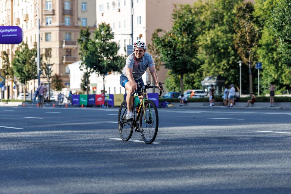 Фото b6d3f7e2e609405ca9ea52f8919b7daa с события Cyclingrace Вечернее Садовое
