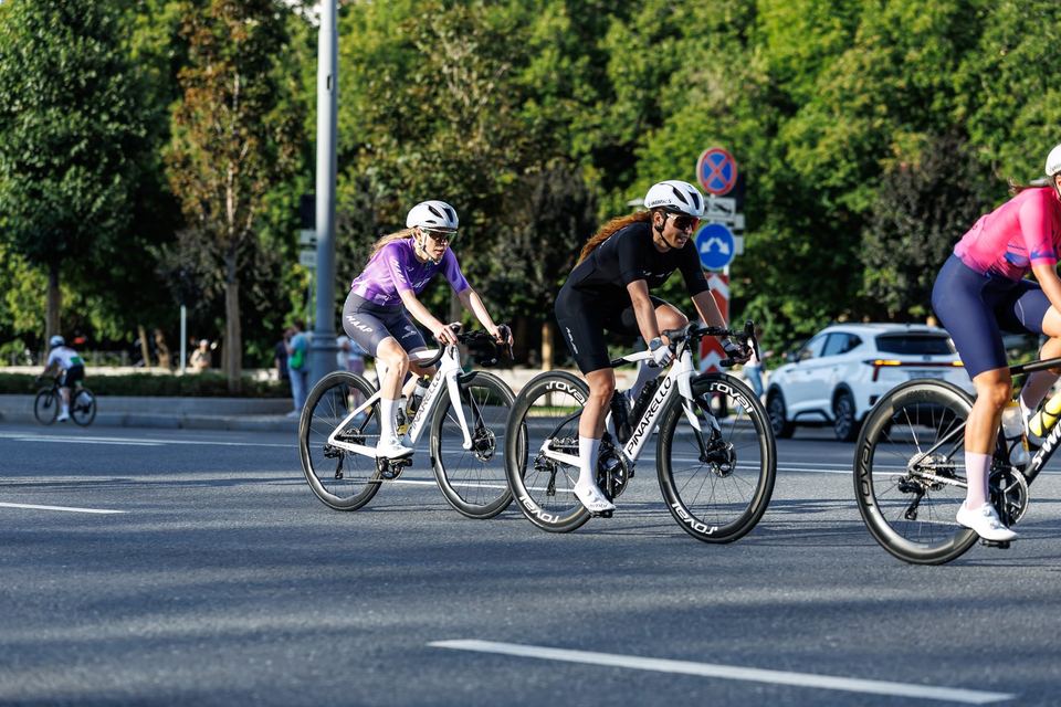 Фото 2d7eb16153404abfaed4b91bae1652b2 с события Cyclingrace Вечернее Садовое