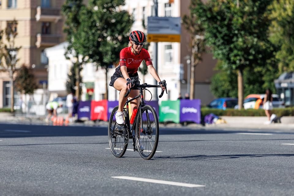Фото 1dcb5ee6632b480c81b65308477e0252 с события Cyclingrace Вечернее Садовое